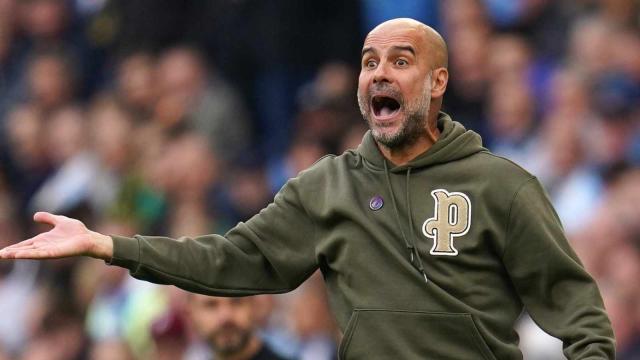 Pep-Guardiola-shouting-from-the-touchline-during-a-Manchester-City-match.jpg